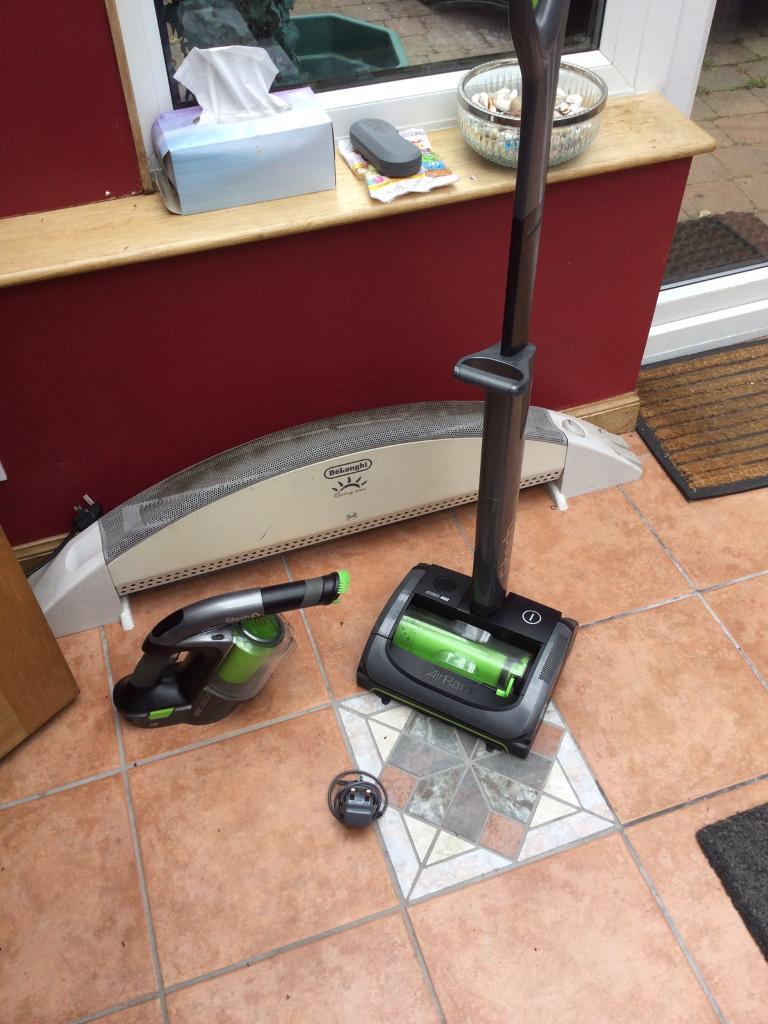 G-Tech Air Ram Mk2 with Hand Held and 